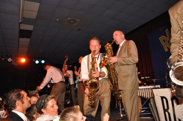 min 2009 11 21 riot 412